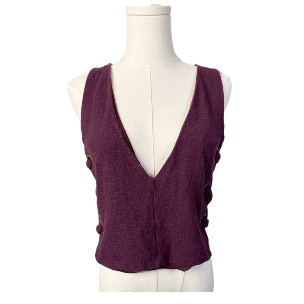Silence + Noise Purple V-Neck Top. Size Medium. Great Condition. Boho. Festival